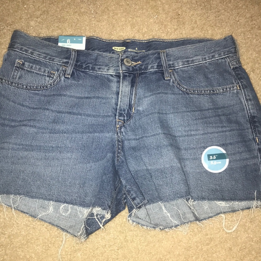 BRAND NEW Old Navy denim boyfriend shorts